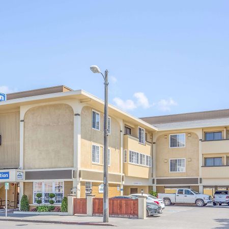 Days Inn By Wyndham Eureka Ca Eksteriør bilde