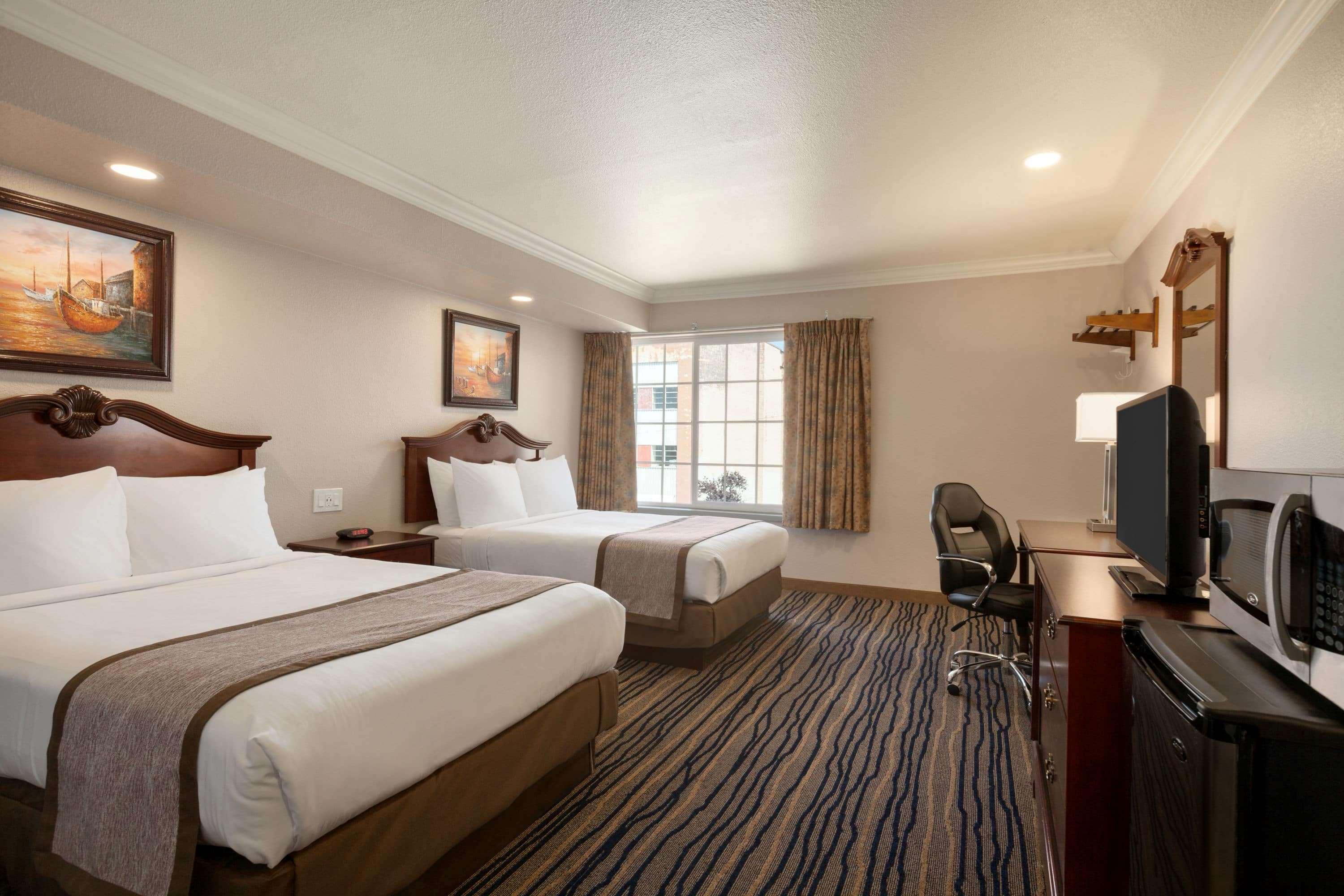 Days Inn By Wyndham Eureka Ca Eksteriør bilde