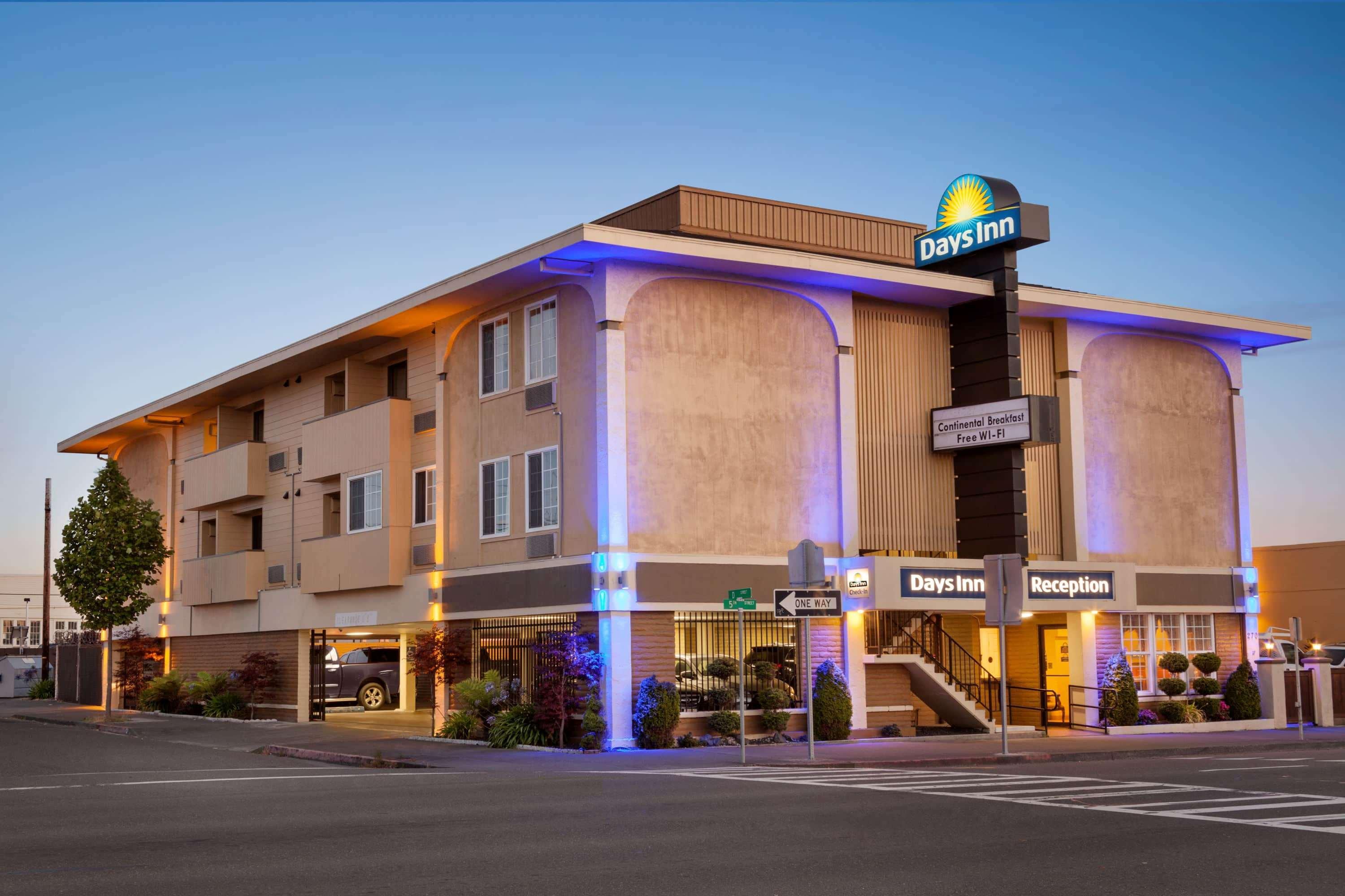 Days Inn By Wyndham Eureka Ca Eksteriør bilde
