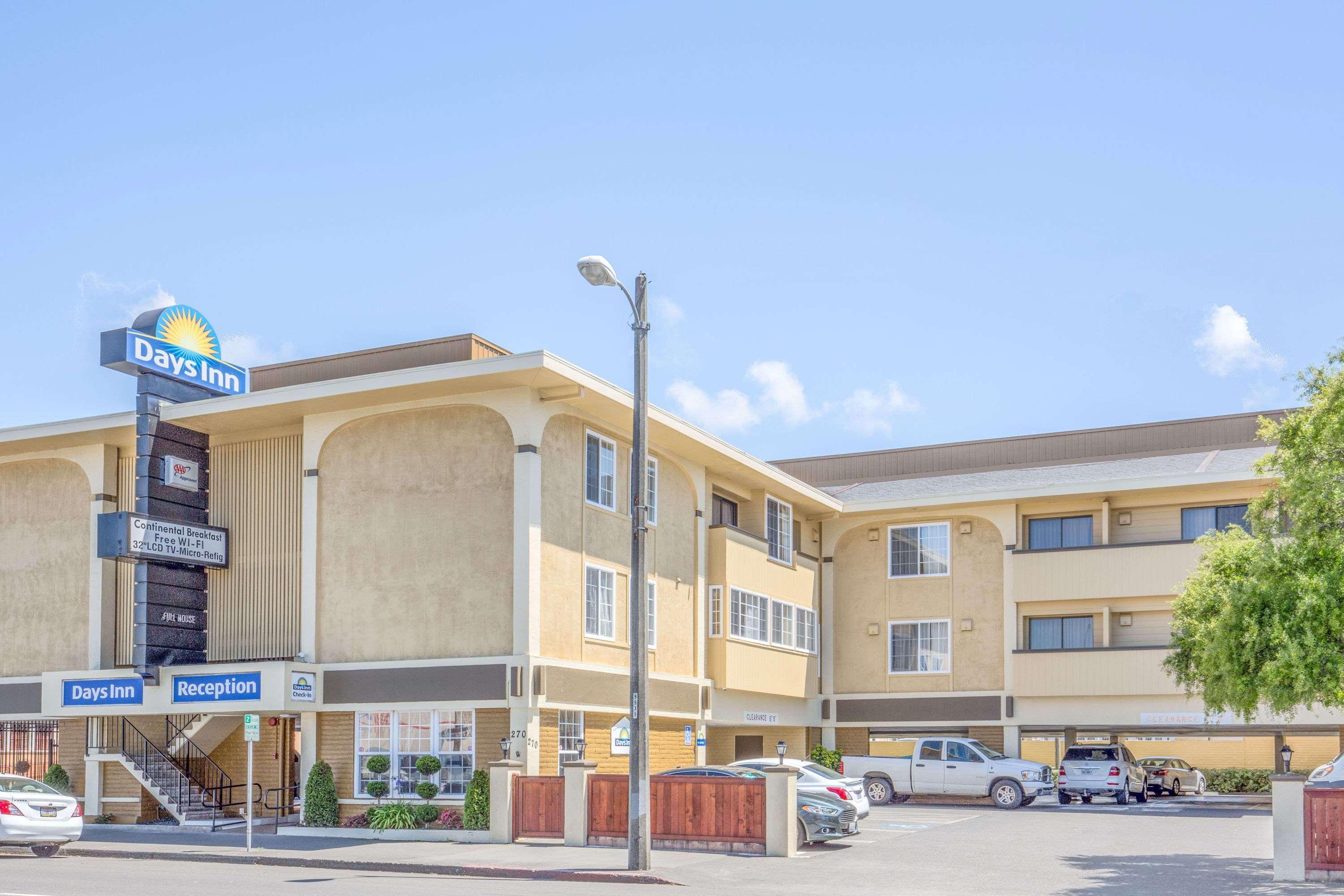 Days Inn By Wyndham Eureka Ca Eksteriør bilde