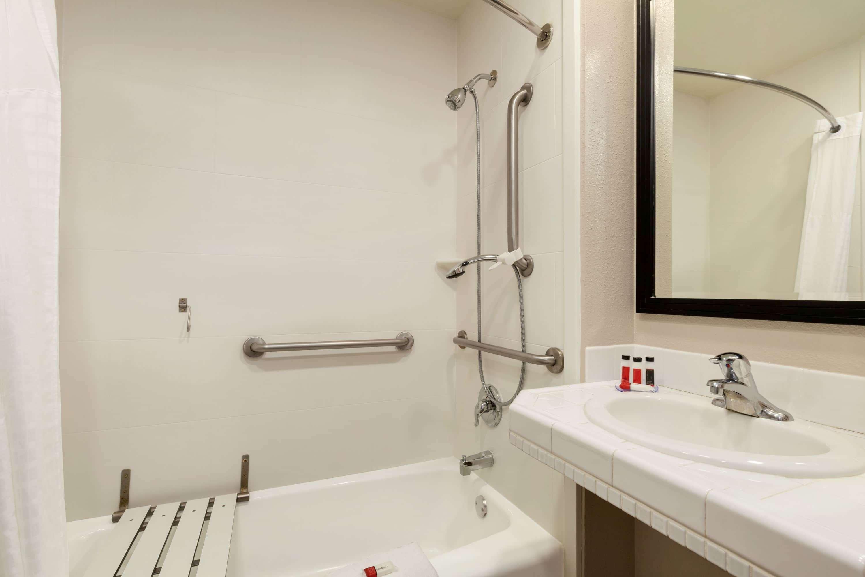 Days Inn By Wyndham Eureka Ca Eksteriør bilde
